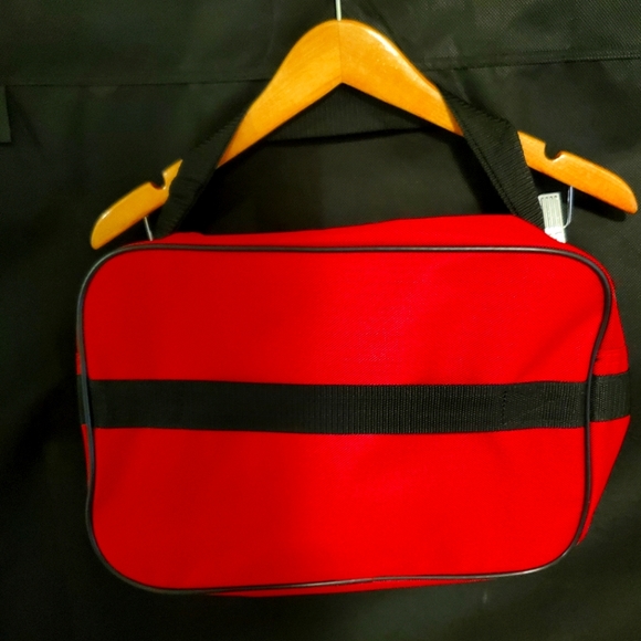 Red American Tourister Travel Overnight Bag - Picture 2 of 5